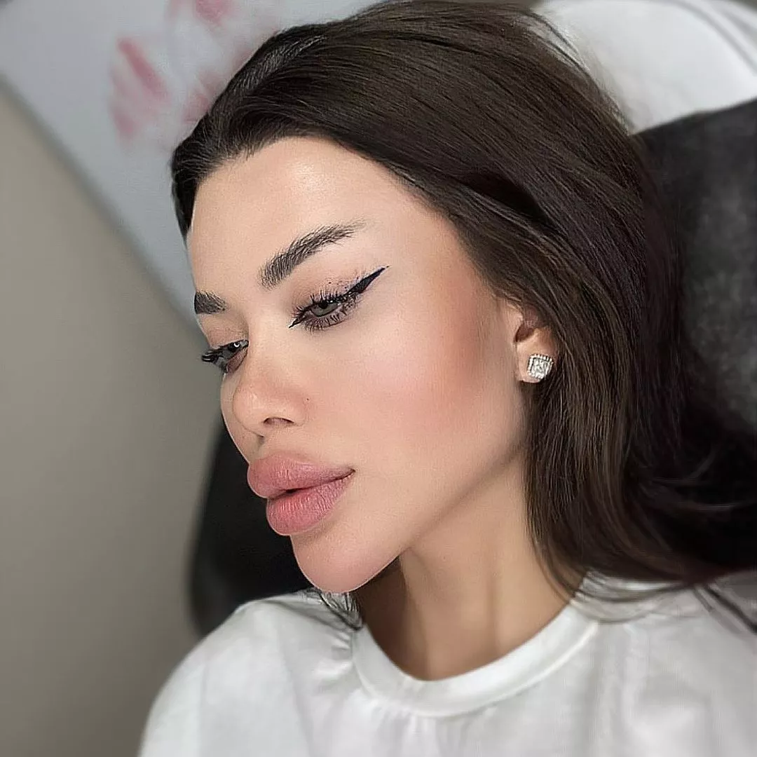 miss_valeriakalinina__ posted by gooningaccount