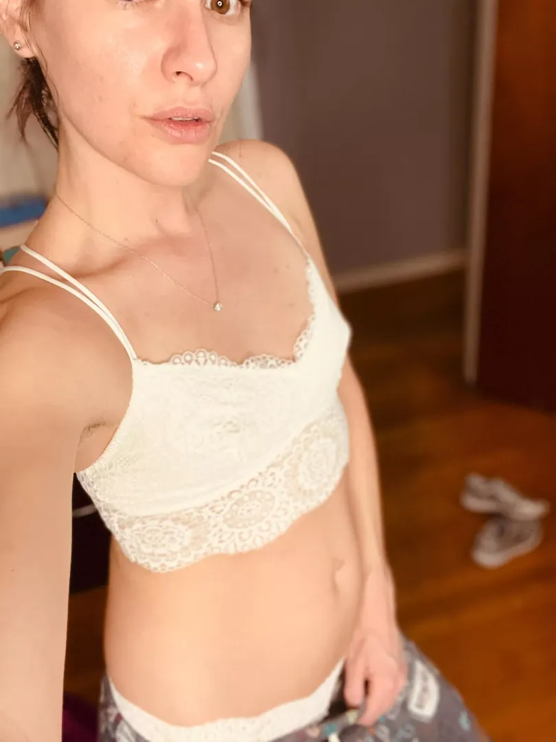 Missing a pearl necklace 💎 posted by love_only_fans