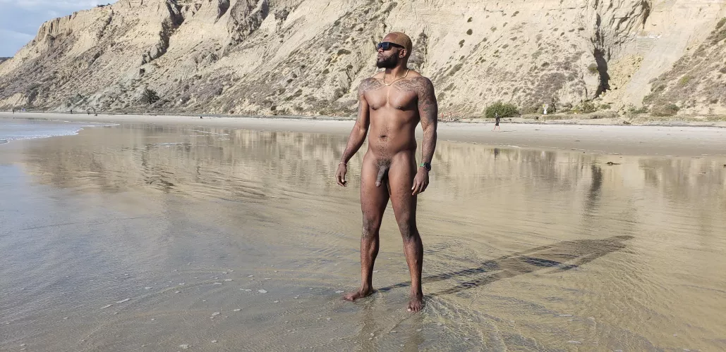 Missing the Beach by kazaam27