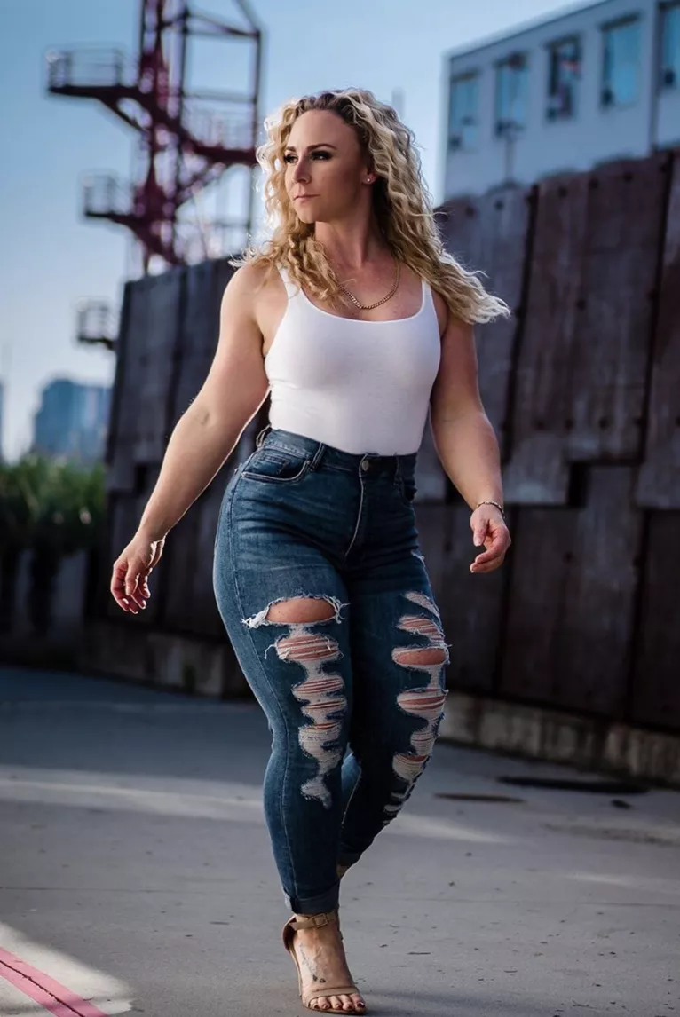 @missjazzy_fit posted by LasherDeviance