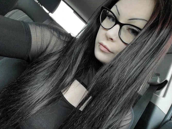 Mistress by xmissxlilith