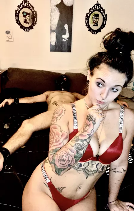 Mistress play nice? No thank you 😈 by MistressBratz