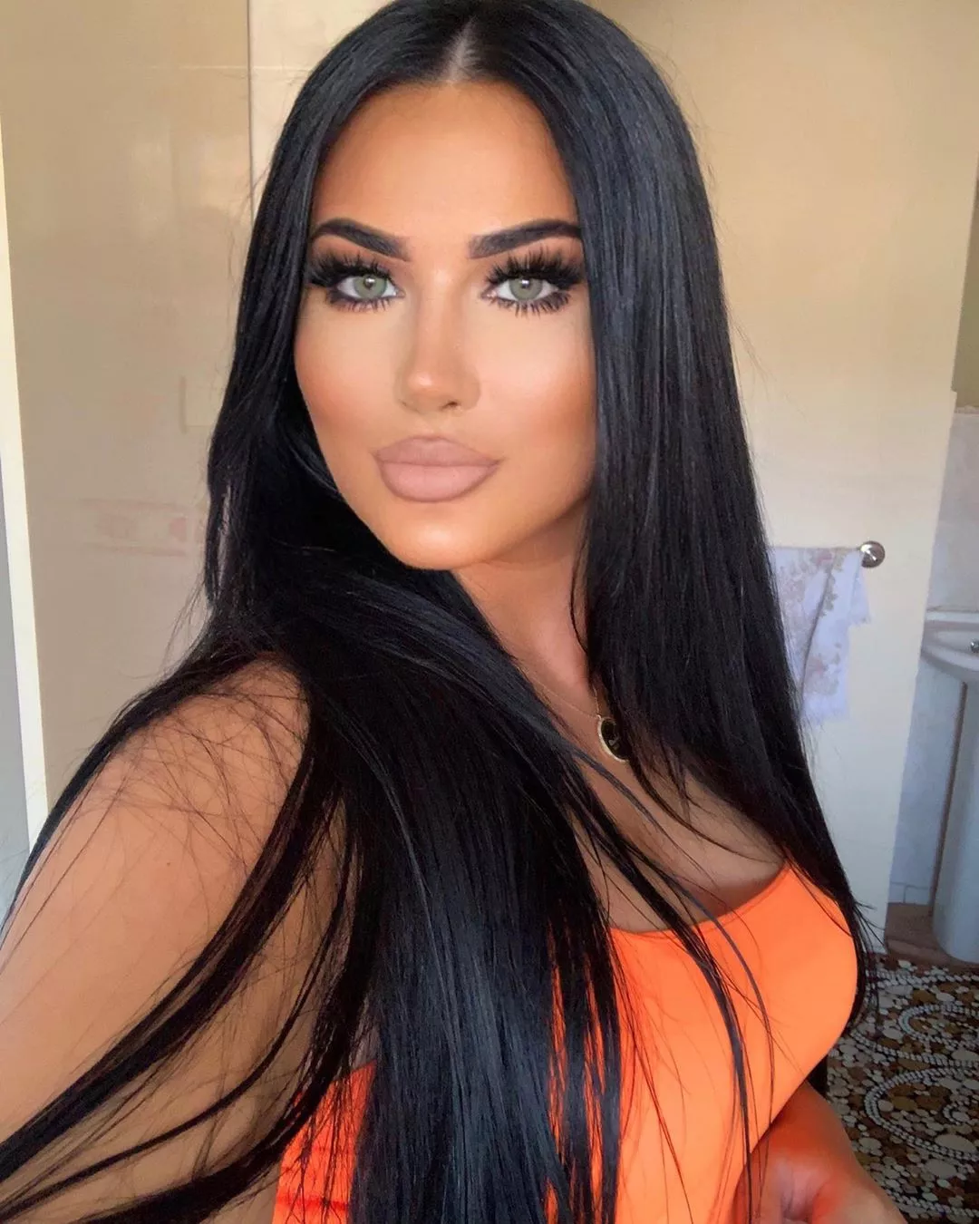 Mizgin Azadi posted by dailyangels