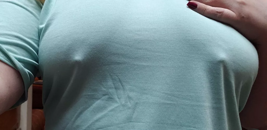 Mm mm mmmm by AlinaFyre