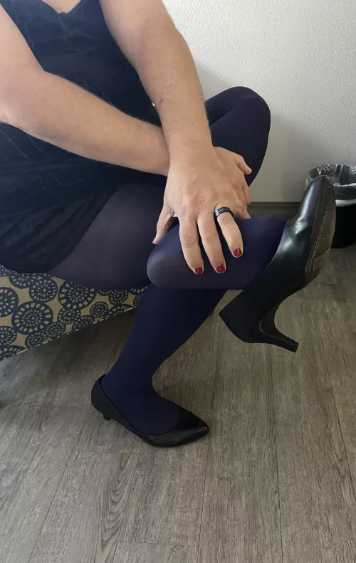 Mmm… ❤️💜 by nylonsblue