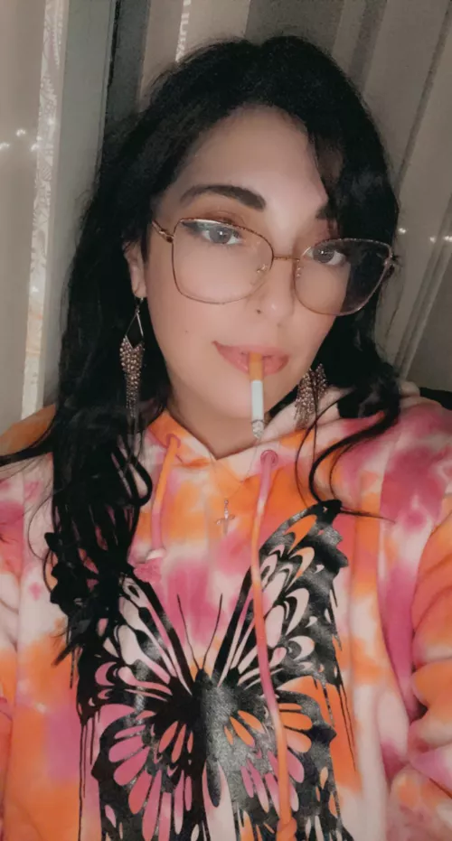 Mmmm come smoke with me 😋 by BustyBri69