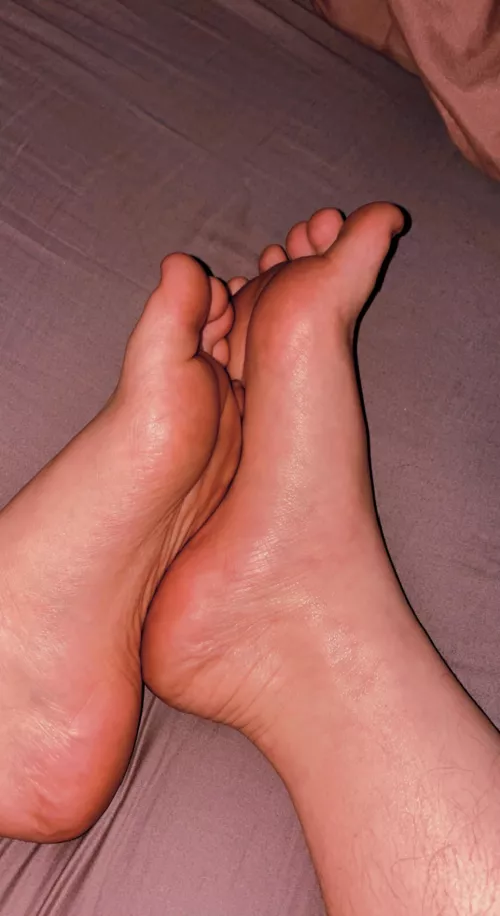 Mmmm tasty ? 💦 by 4amOnPluto25