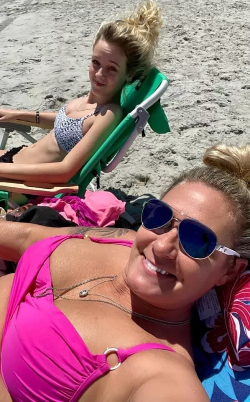 Mmmmm…damn 💖 by ganggang89882