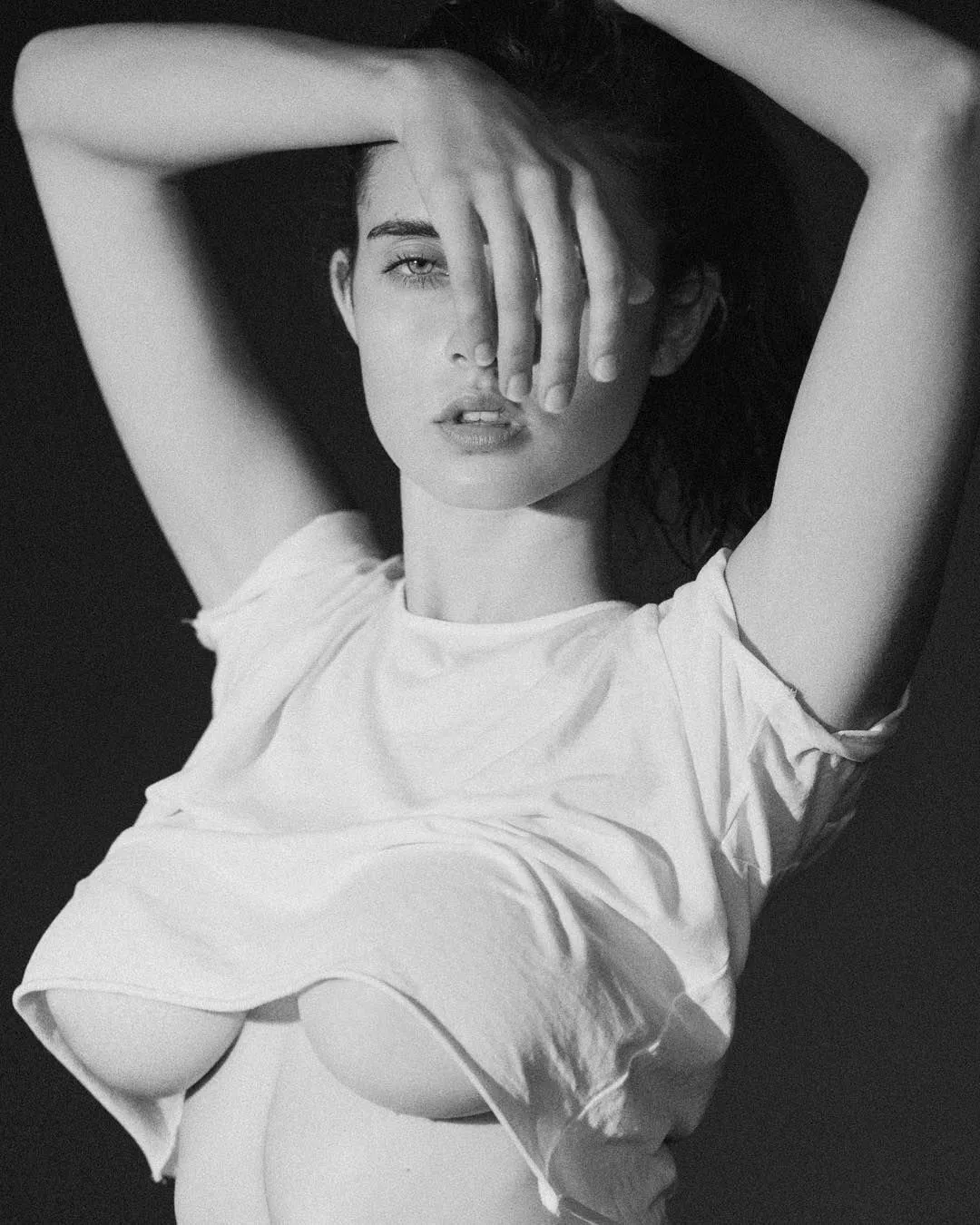 Model hot posted by altbubblr