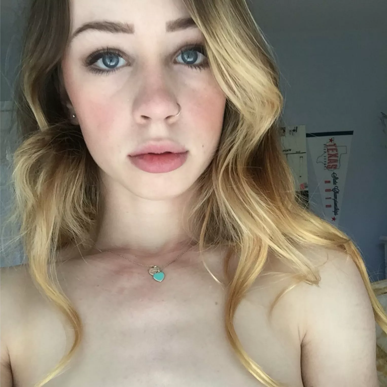 mokra_zuza33 [F] [19] posted by snix87