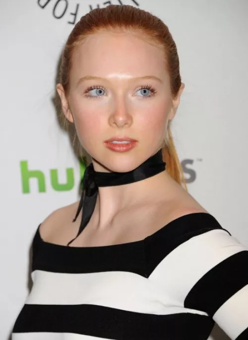 Molly C. Quinn by 1993Rules