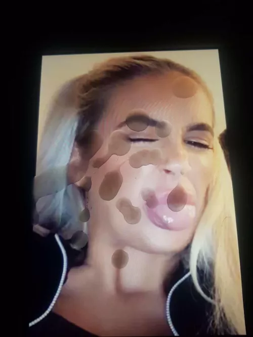 Molly mae by Mmmmyeah693