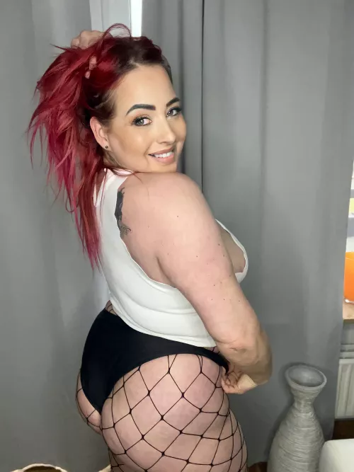 Mom of 2 and a bit horny (f) by weichesrot