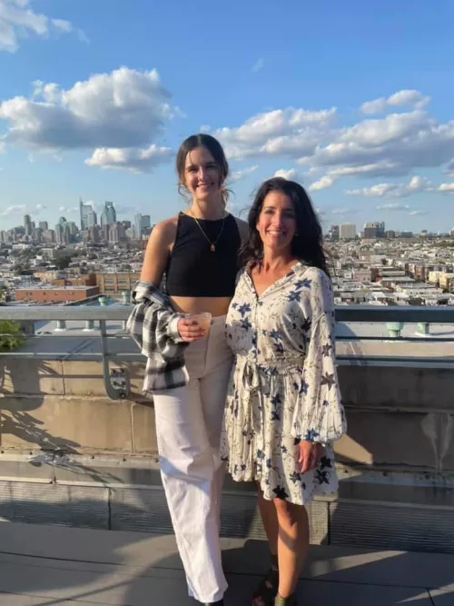 Mommy and her daughter by KennyKash92