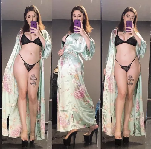 Mommy looking for a submissive to explore, worshiping her pussy Snapchat: mistresschase70 by lineda290