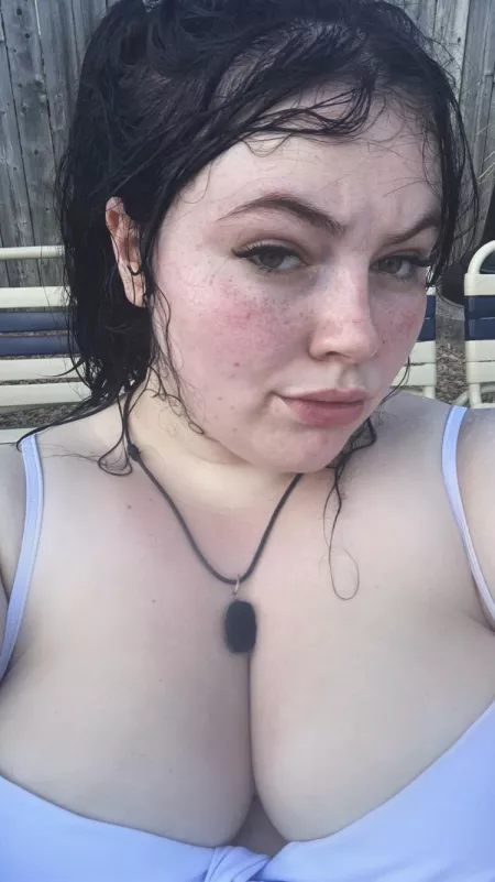 Mommy Milkers & Frexxx by Sluttynursee69