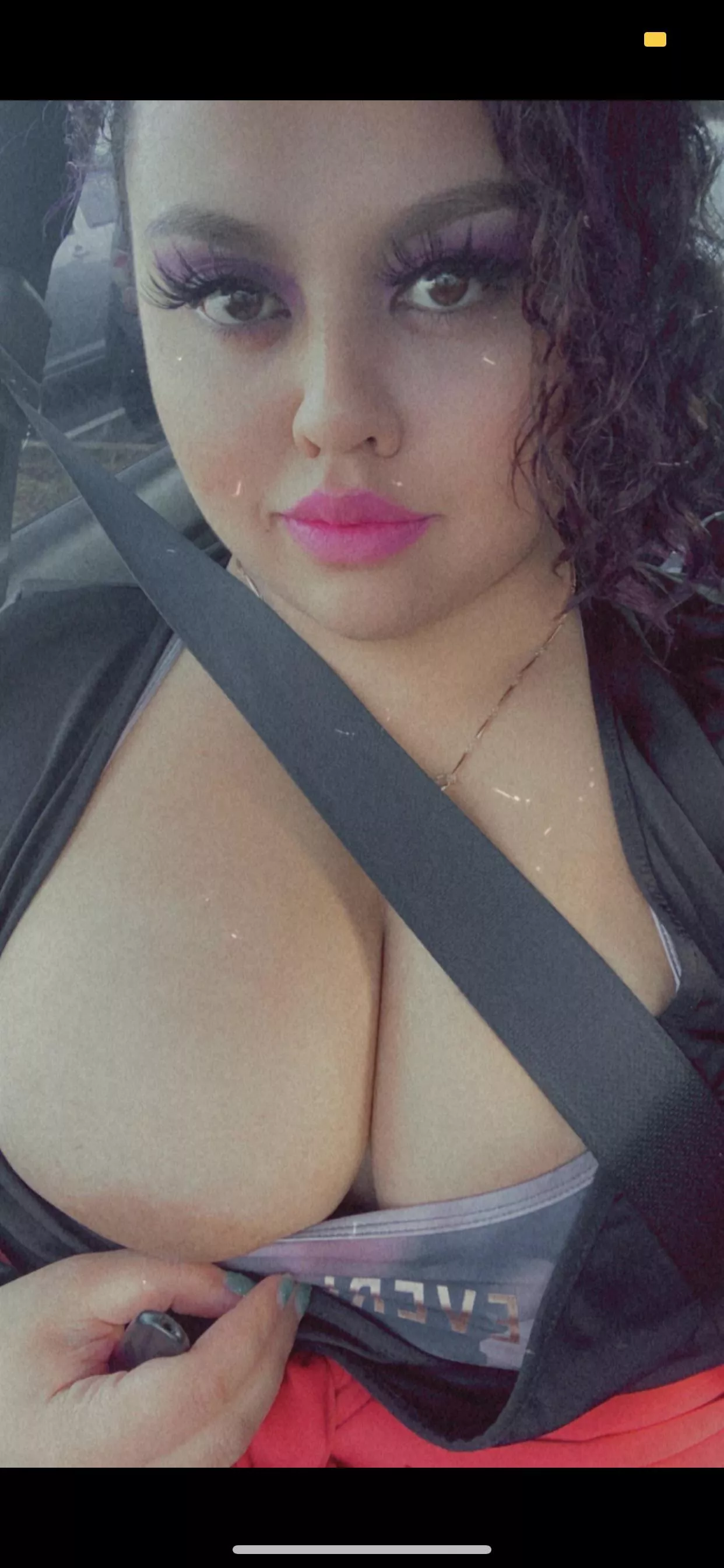 Mommy’s coming to pick you up from school! posted by Cassidyviolette