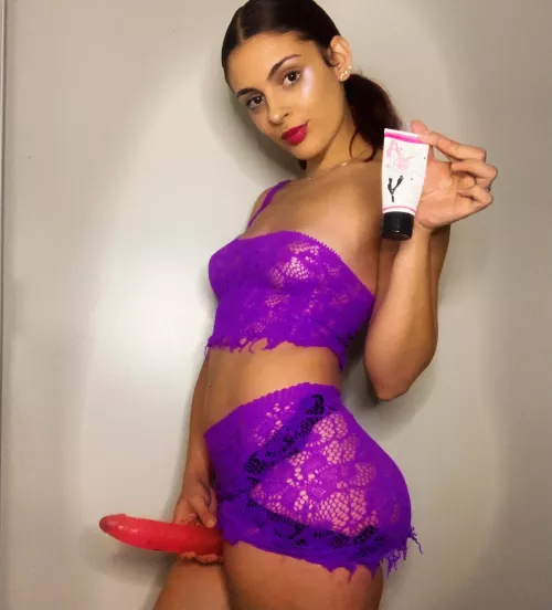 Mommy’s gonna make a mess out of that ass pussy😈😈 by Goddess_Faye21