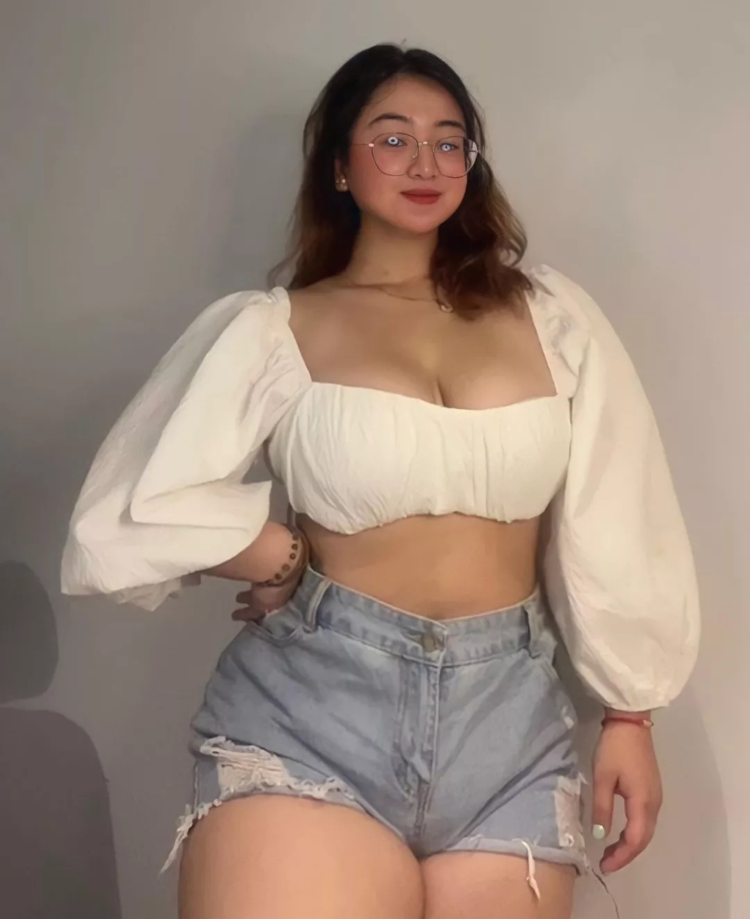 Mommyyy i want you in my room 💦🍆♥️ posted by taliha12