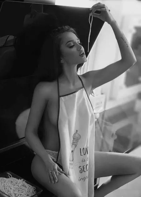 Mom's spaghetti by altbubblr