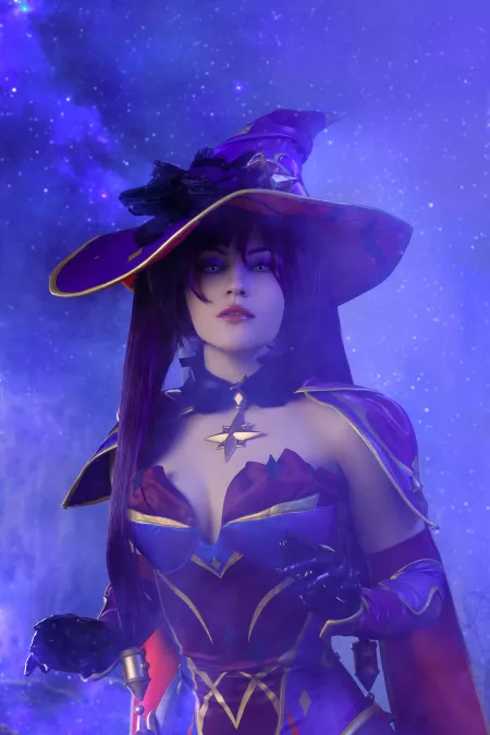 Mona by ZoeVolf by ZoeVolf