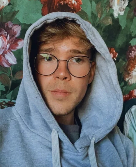 Monday got me like... by LANGlE24