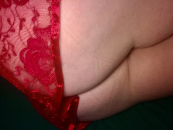 “Monday, Monday, so good to me…” 🎶 by janeausten72