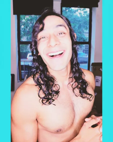 Monday smile 😁 by Ordinary_Lie5702