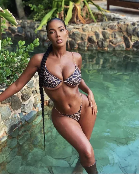 Monica Jansen by HeinzGeoff