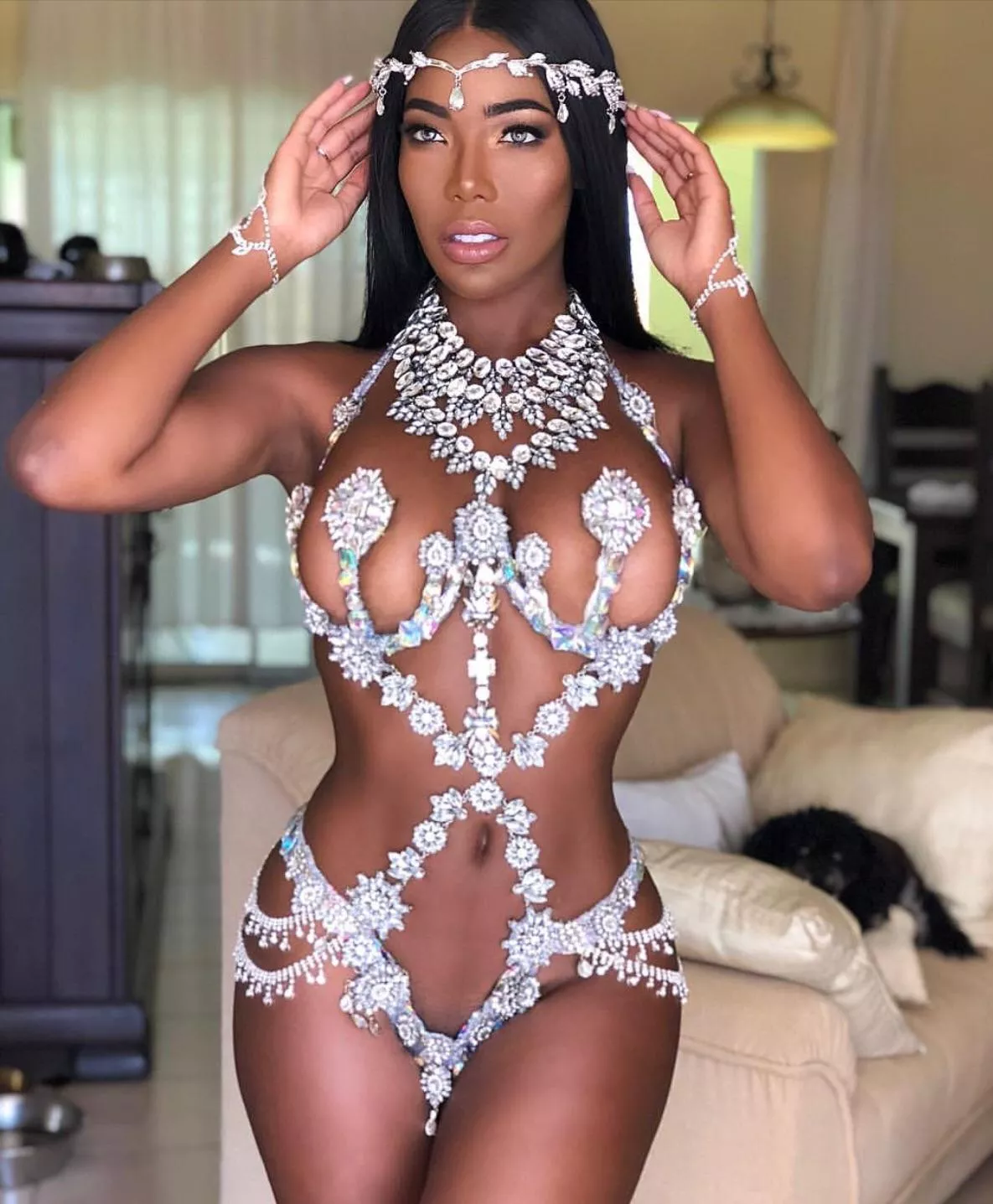 Monifah Jansen posted by patience-yago