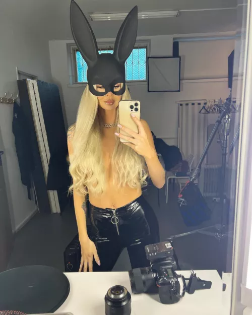 @moniii_st by gooningaccount