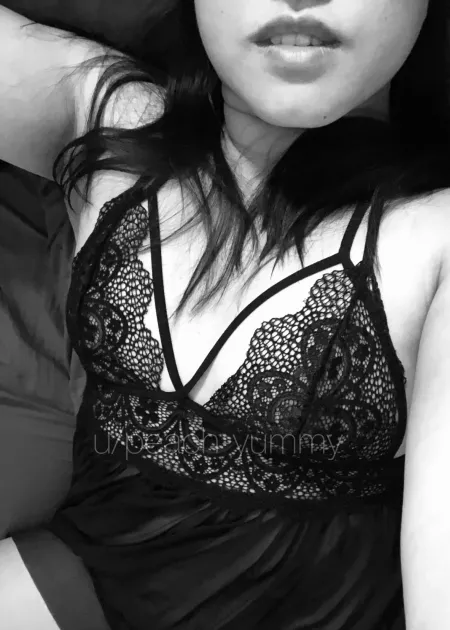 Monotone 🖤🤍 by peach-yummy