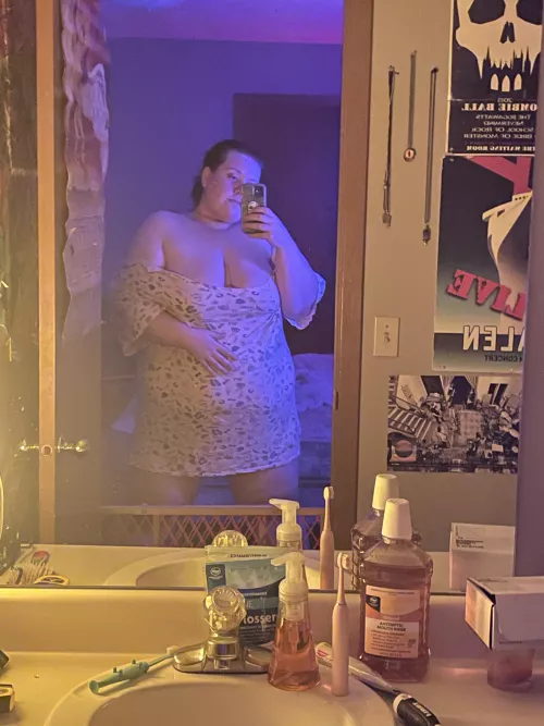 ✨ mood lighting 🦋 by feartheripper