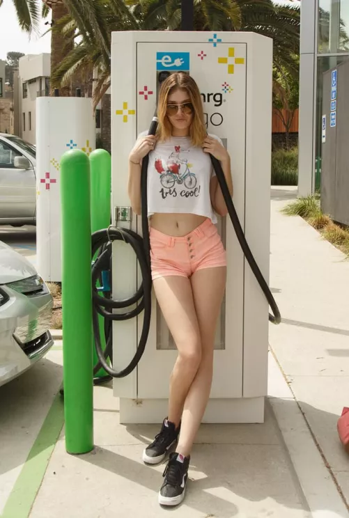 More leg than she knows what to do with by wifi-hotbot