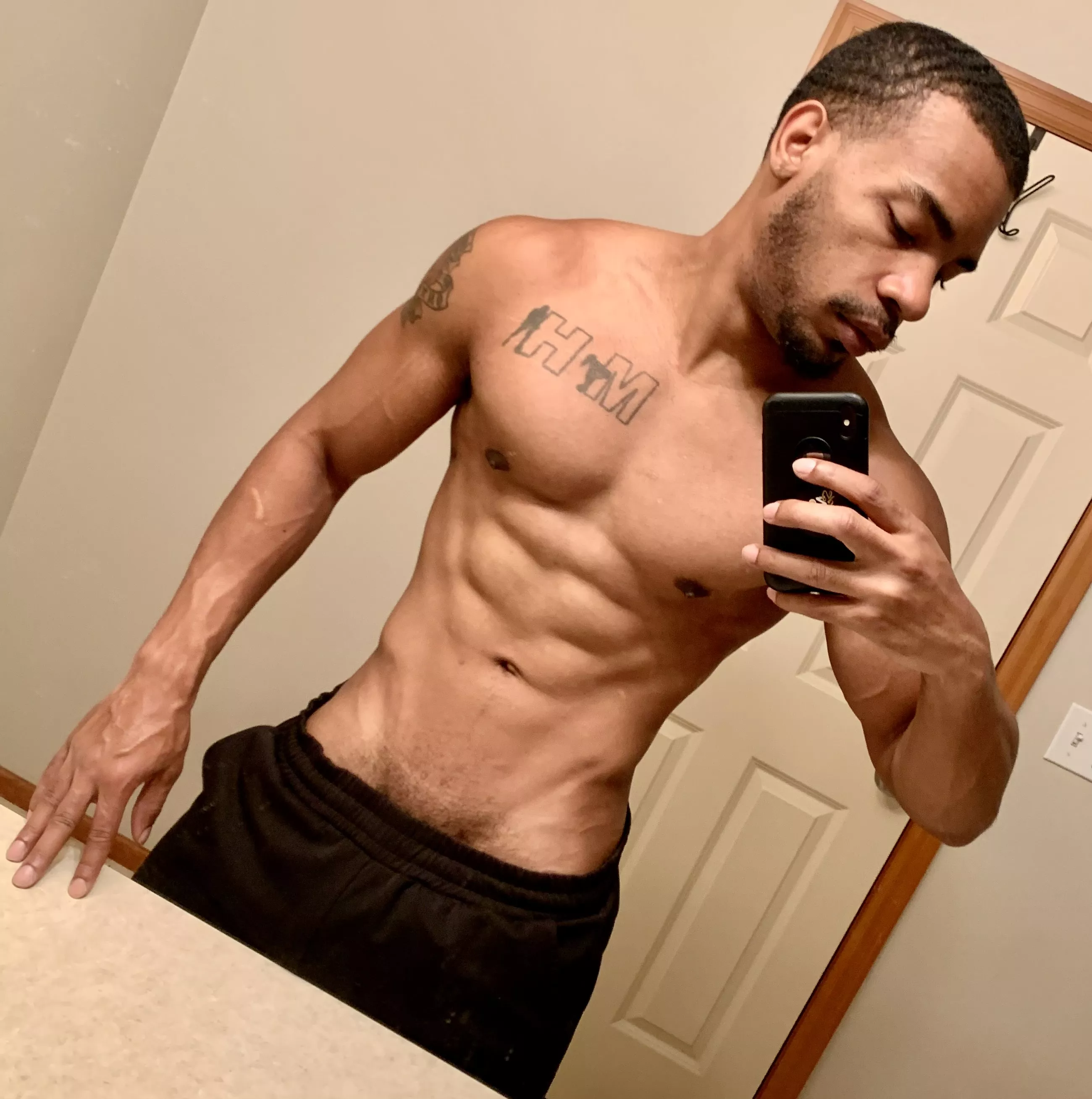 (M)ore Lower V posted by Maximo_Savage