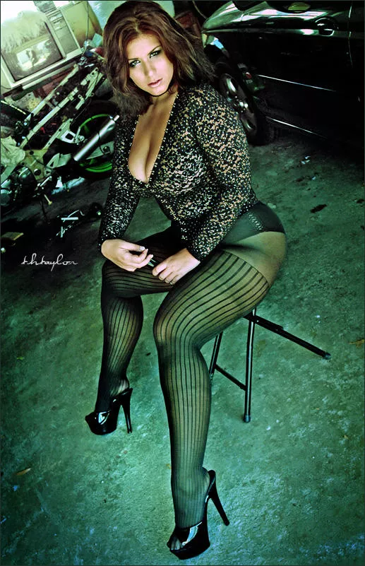 More of London Andrews on my page posted by duncan_wooster