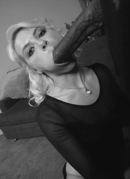 More than a mouthful by Hngblkm