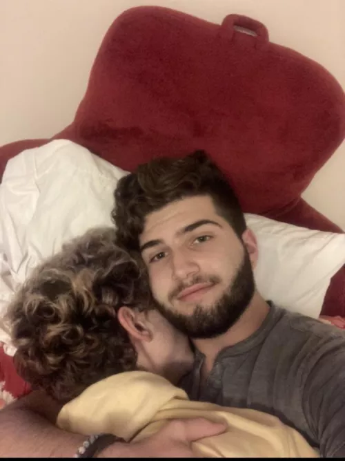 Mornin’ bro’s, hope y’all have a great Tuesday 🤗 by Supmynamesjared