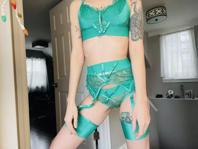 Morning by petite_toxic_peach