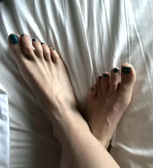 Morning👅😈 by aubreysarches