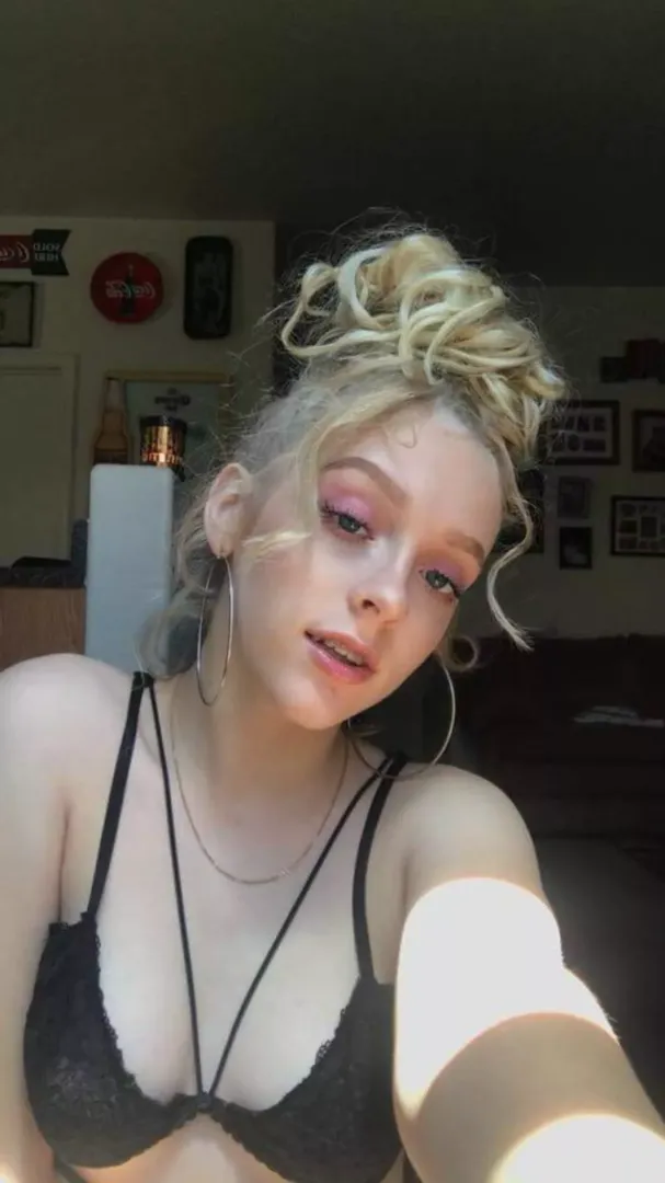 Morning posted by AlyssaWamsley