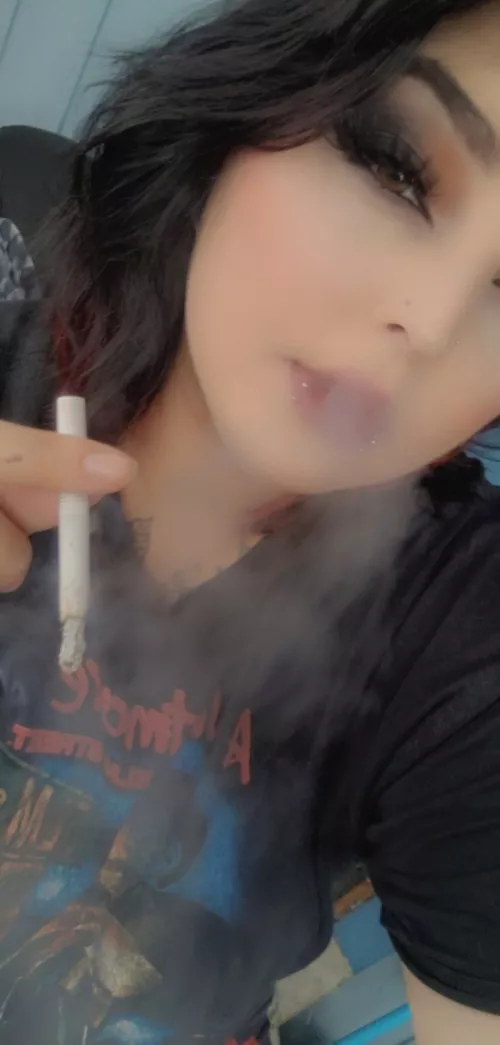 Morning by MizzDabQueen707