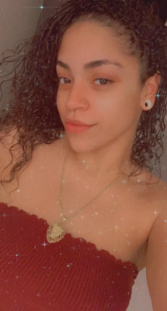 Morning babes 😘 posted by miamonopoli