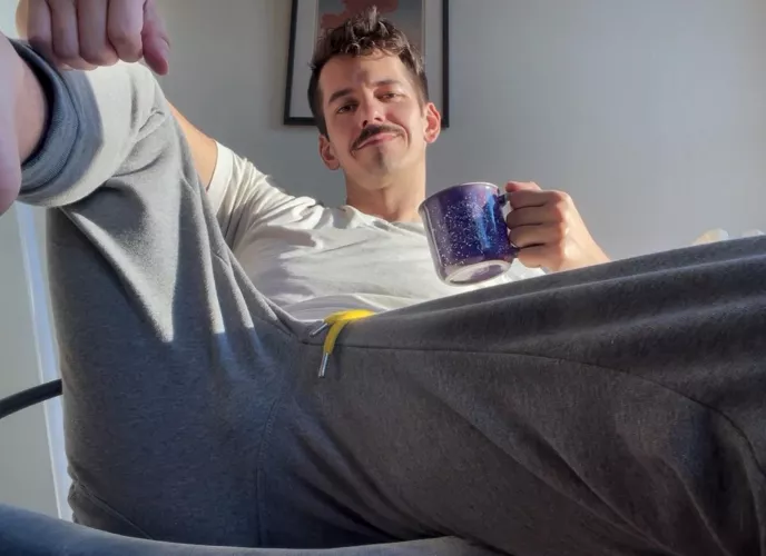 Morning, boy. You being good? by ShowOffJonah