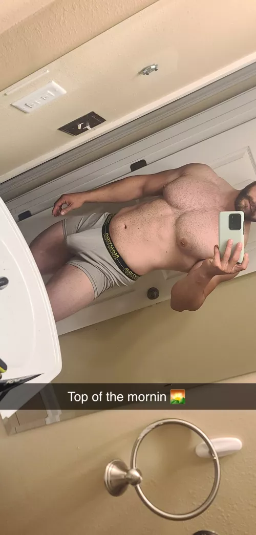 Morning bulge 🌄 by Sunshine23dylan