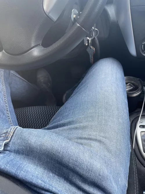 Morning commutes are hard. Do you think they’ll notice at the office? by gringoyesposa