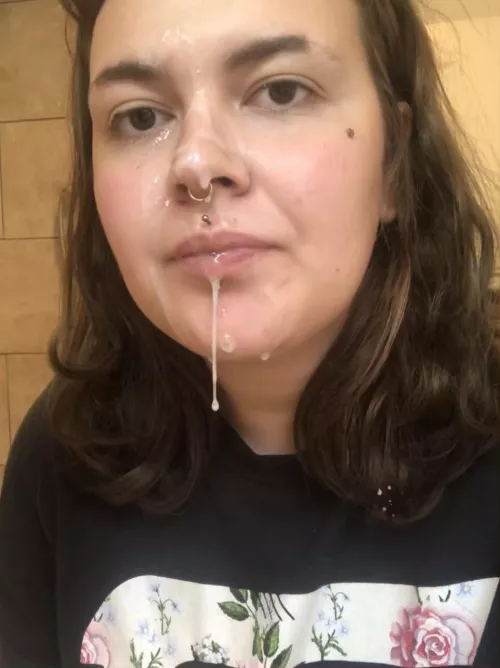 Morning facial from my bull 😍 by MissViolet_