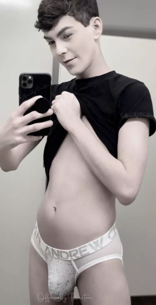 Morning… 😌👋🏼 by officiallypreston