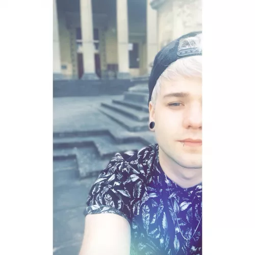 Morning handsome men! Up for a chat later on tonight 🙃 by ghostofyou15