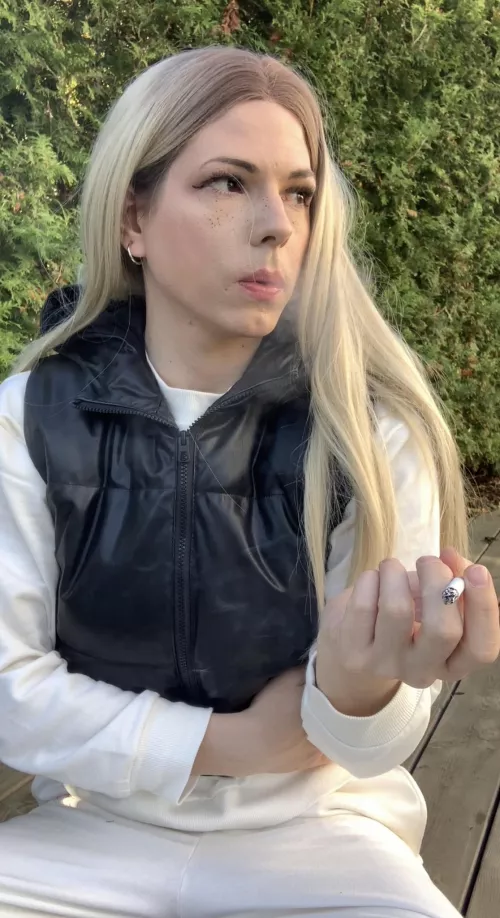 Morning light 🌸 by itsbabysienna